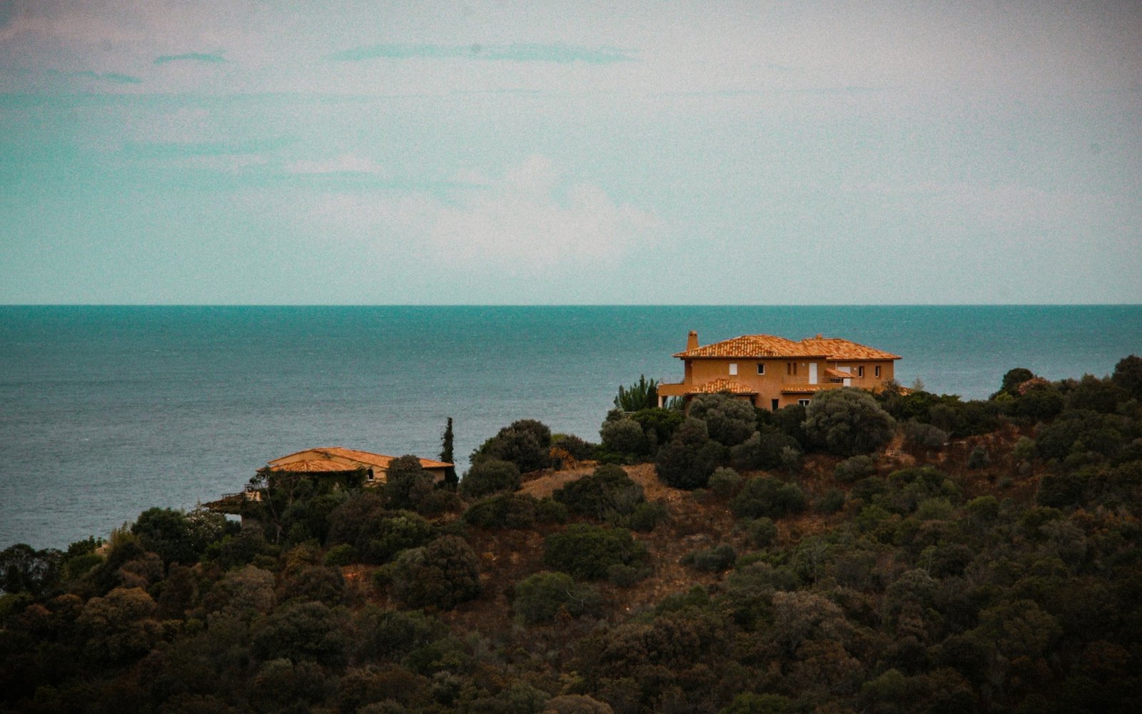 arg bâtiment — hero villa